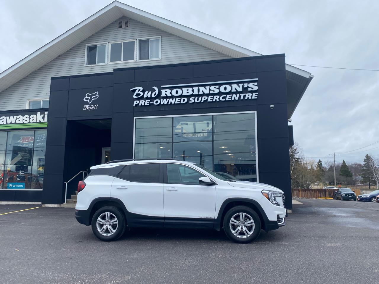 2024 GMC Terrain SLE 4dr All-Wheel Drive Photo