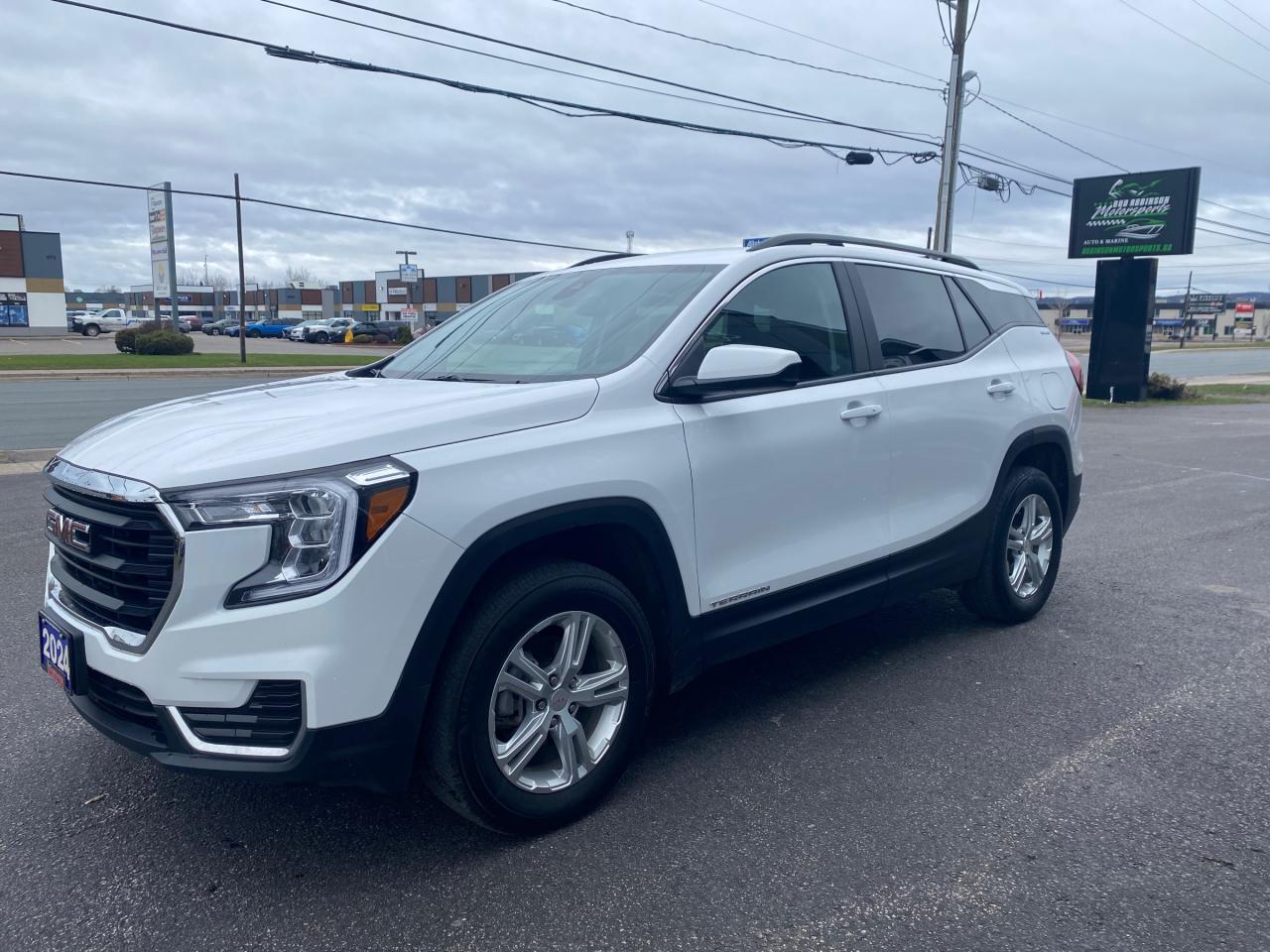 2024 GMC Terrain SLE 4dr All-Wheel Drive Photo