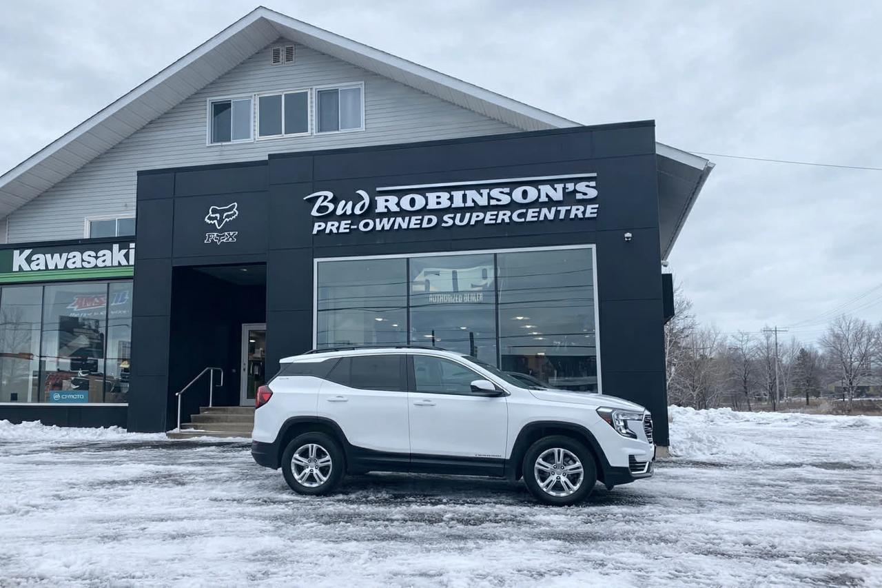 2024 GMC Terrain SLE 4dr All-Wheel Drive Photo