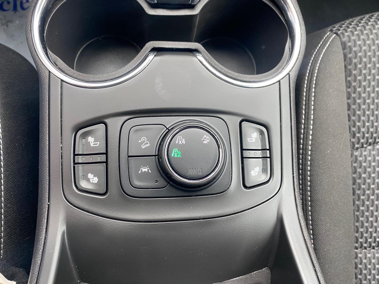 2024 GMC Terrain SLE 4dr All-Wheel Drive Photo
