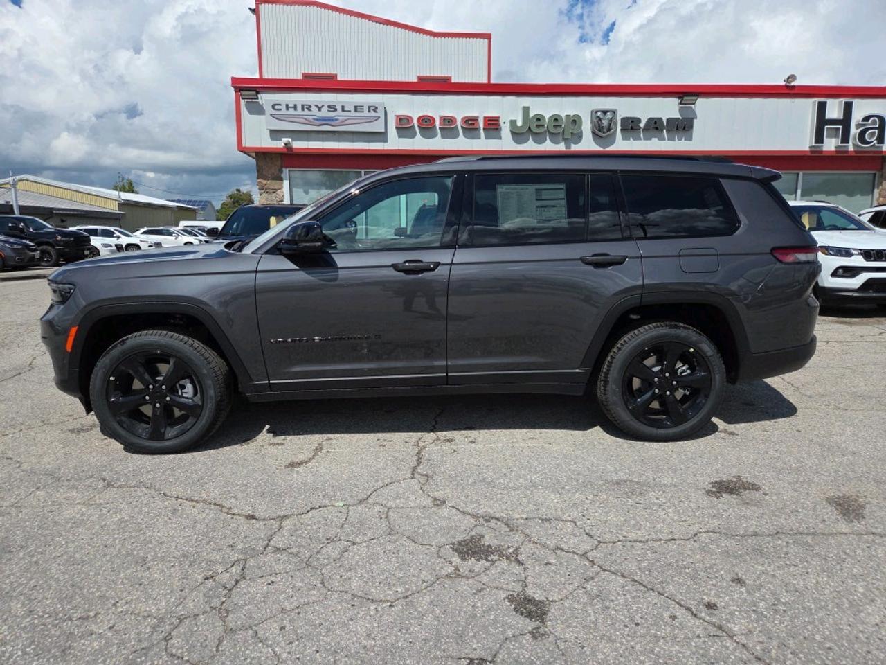 2025 Jeep Grand Cherokee L Limited 4dr 4x4 Photo