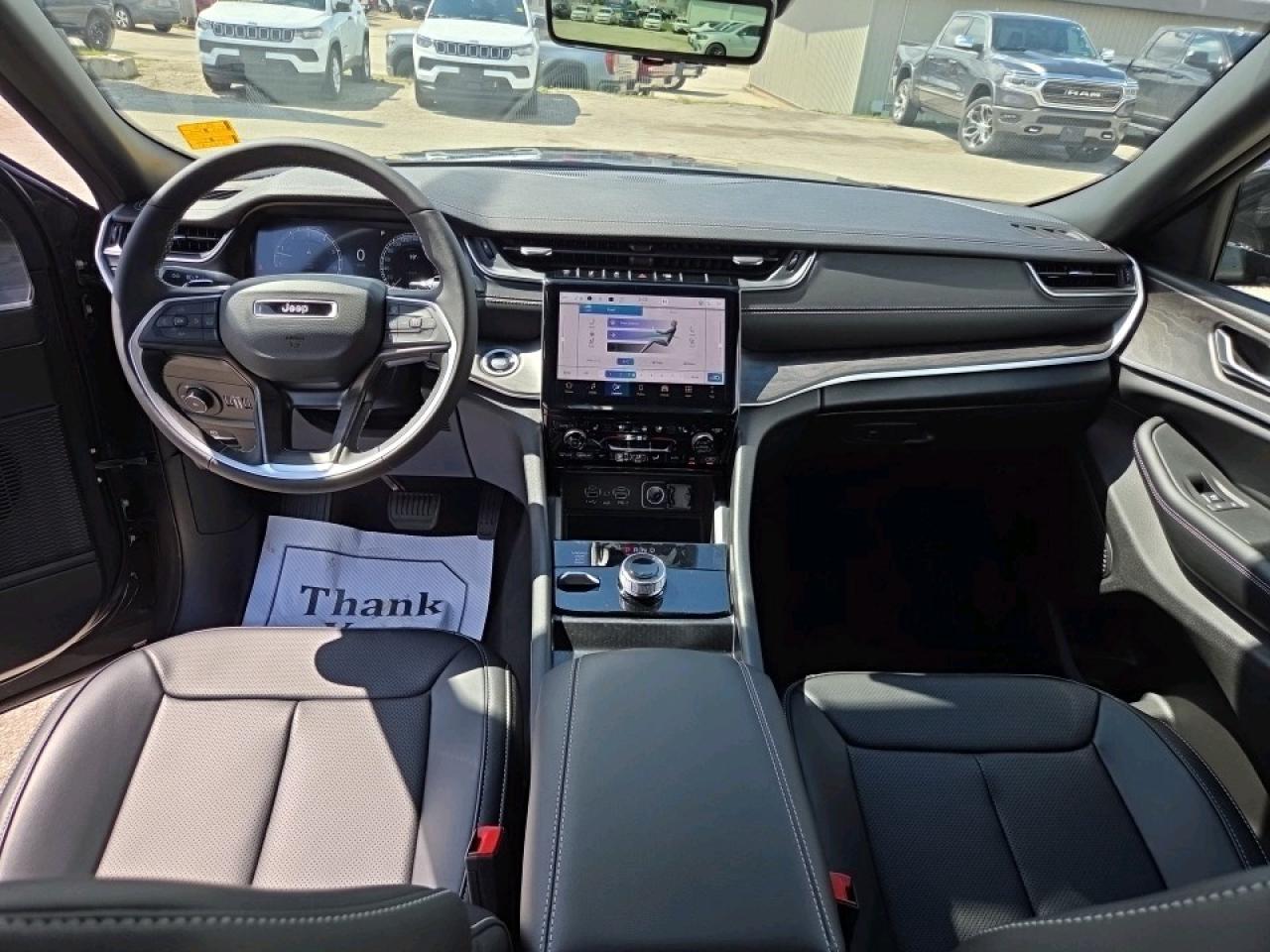 2025 Jeep Grand Cherokee L Limited 4dr 4x4 Photo