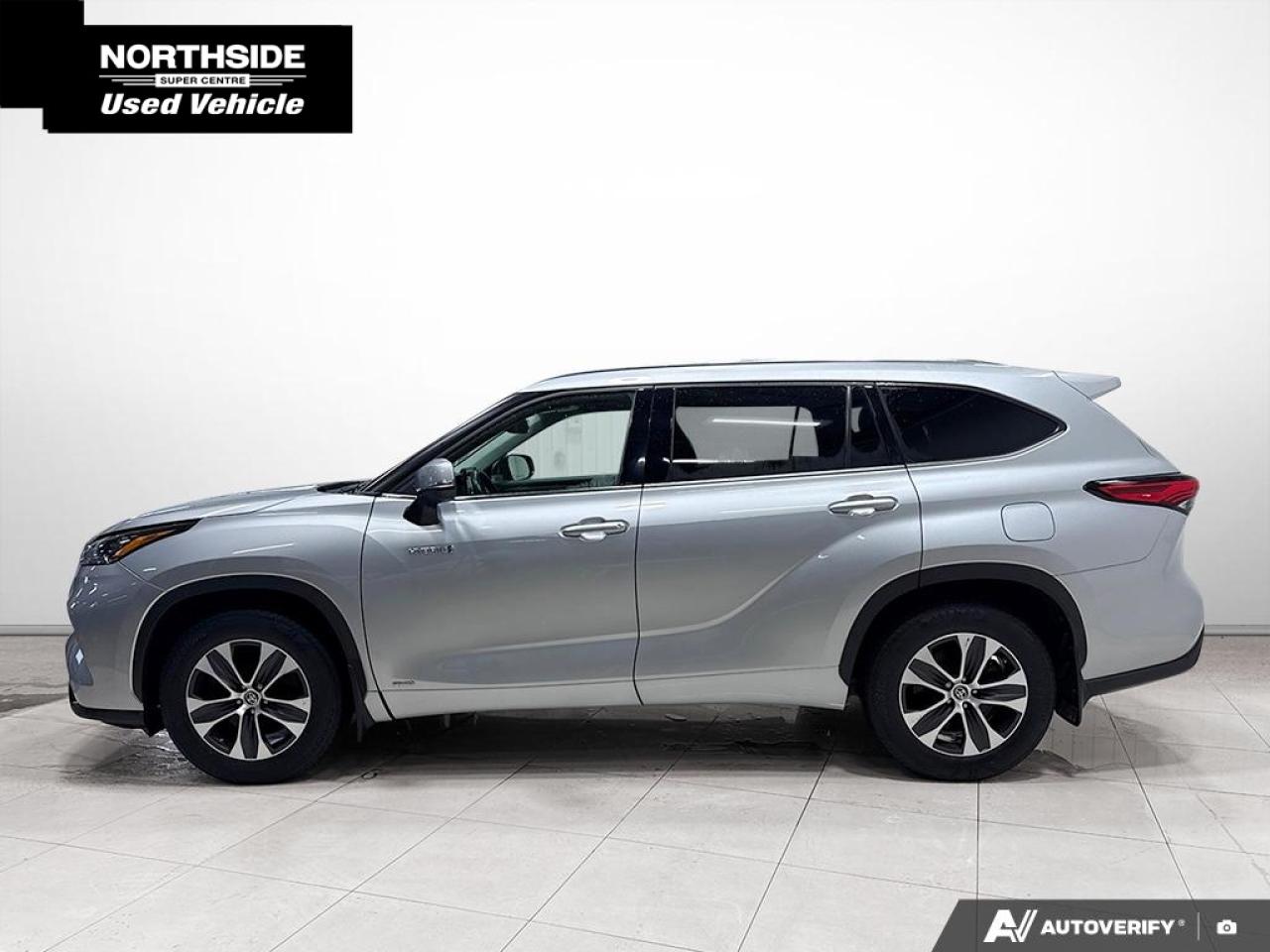 2021 Toyota Highlander Hybrid XLE 4dr All-Wheel Drive Photo