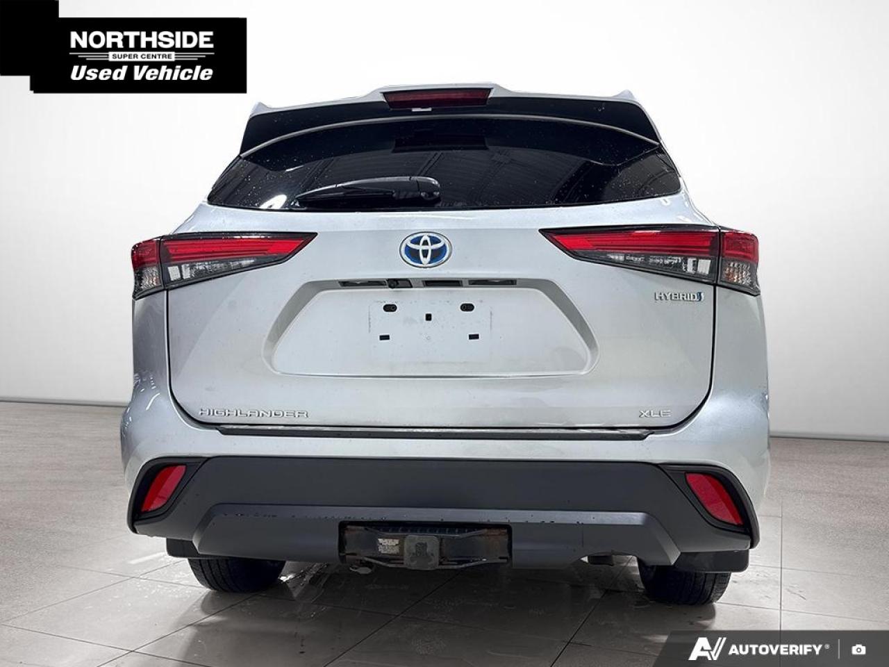 2021 Toyota Highlander Hybrid XLE 4dr All-Wheel Drive Photo