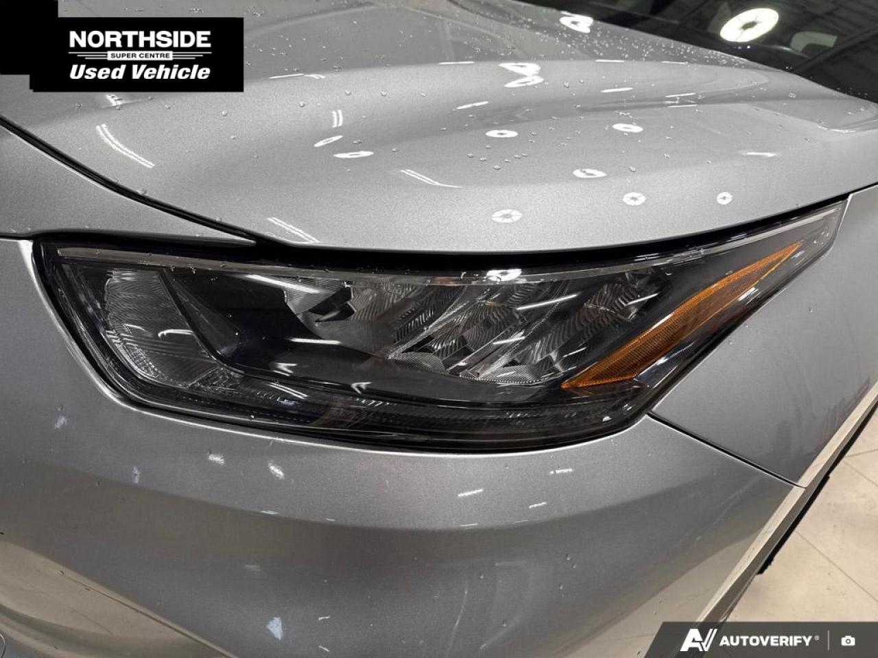 2021 Toyota Highlander Hybrid XLE 4dr All-Wheel Drive Photo