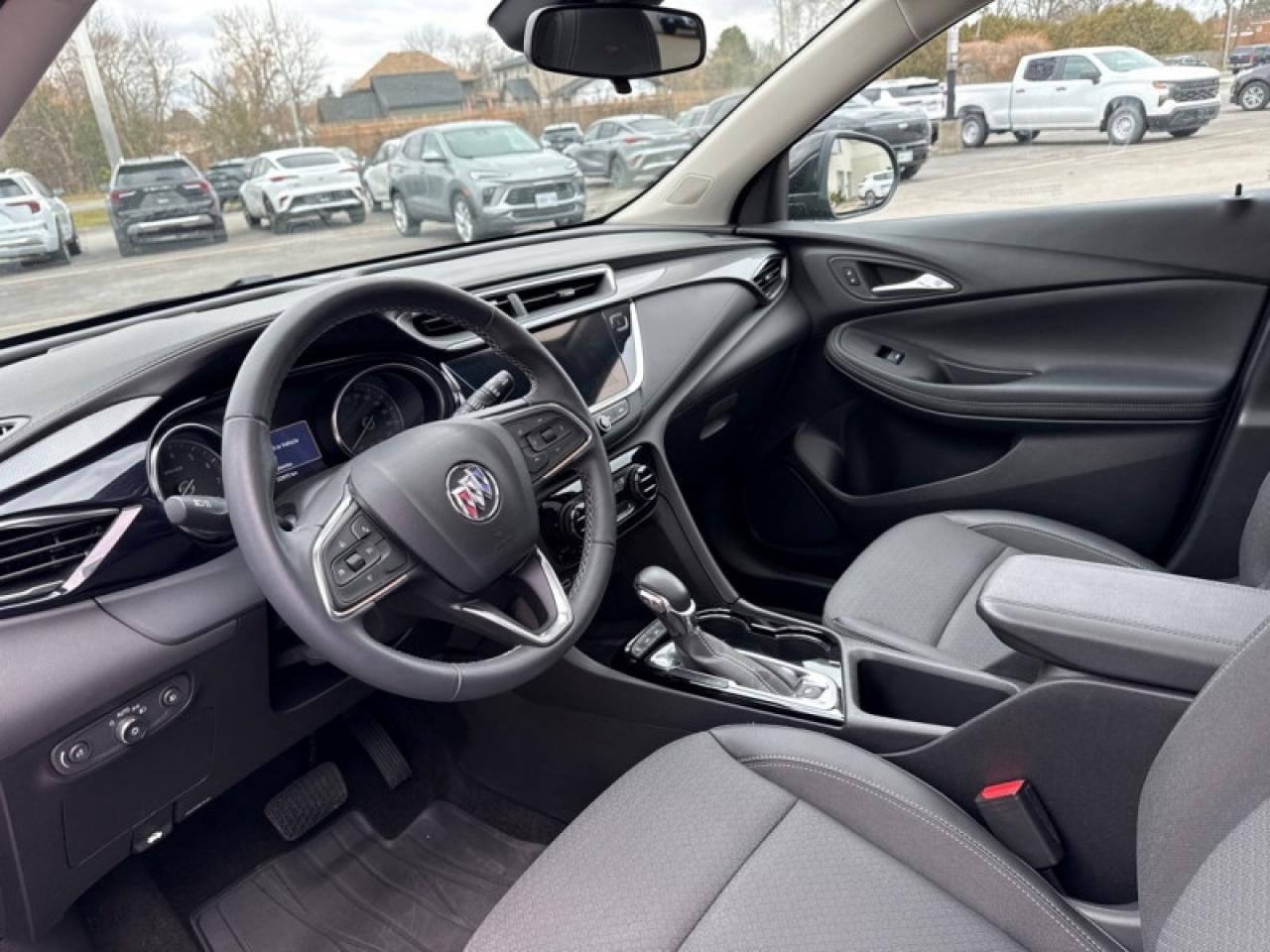 2022 Buick Encore GX SELECT Photo