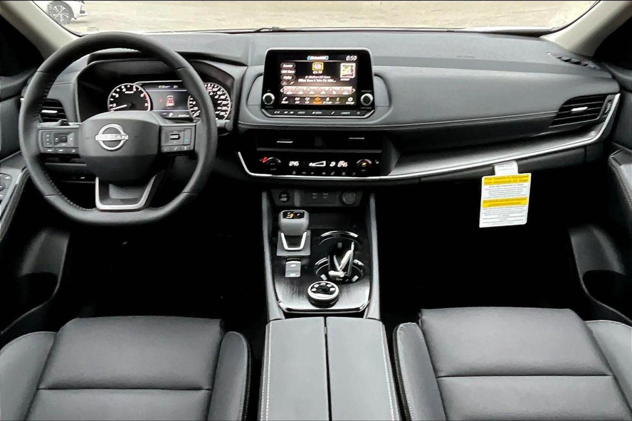 2025 Nissan Rogue Midnight Edition 4dr All-Wheel Drive Sport Utility Photo4