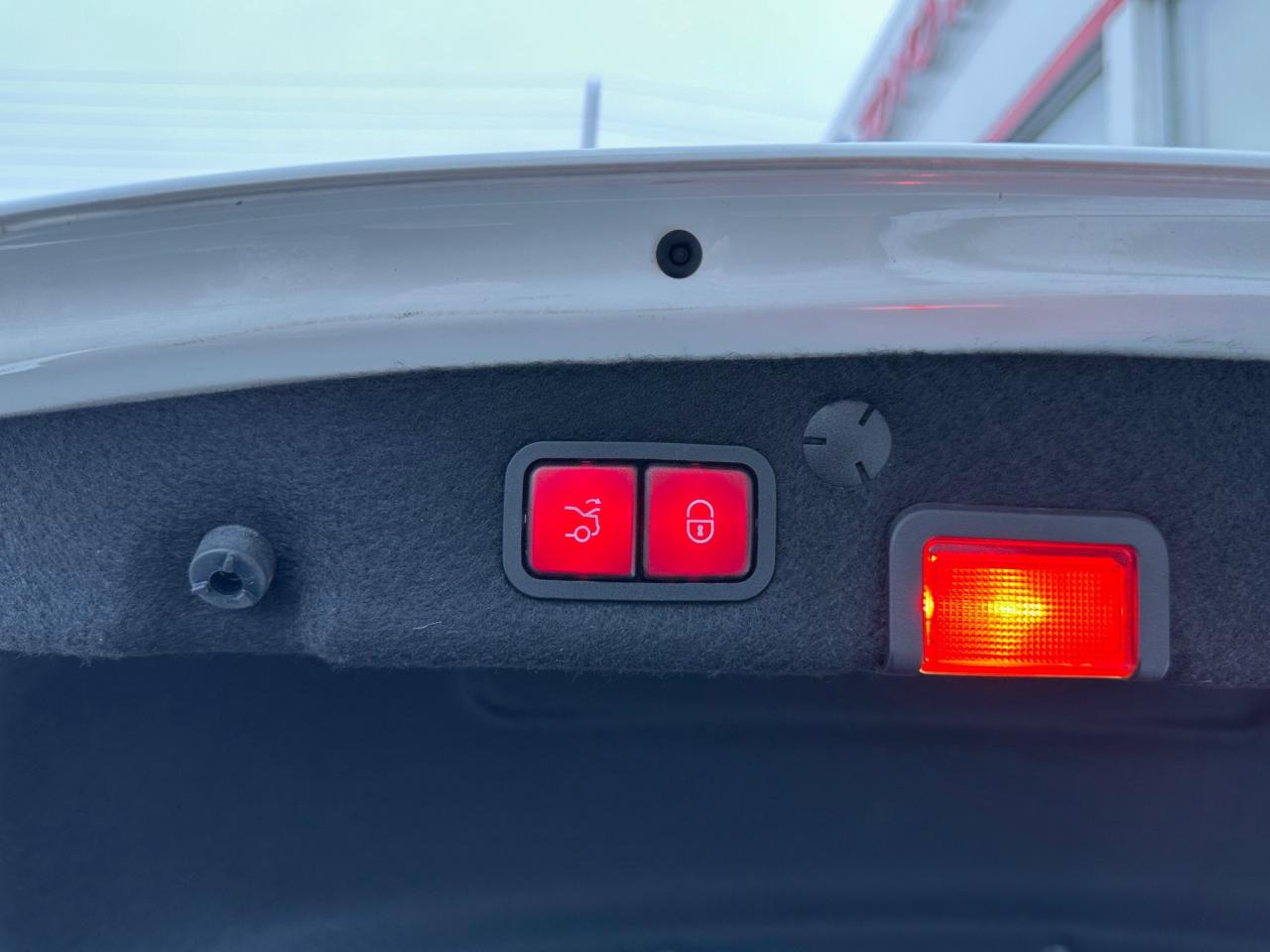 2018 Mercedes-Benz AMG C 43 Base AMG C 43 4dr All-Wheel Drive 4MATIC Sedan Photo