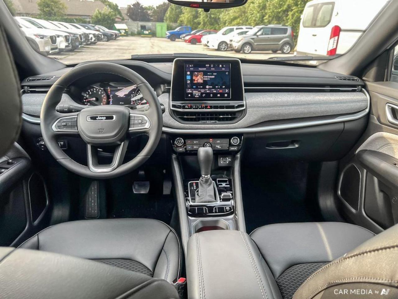 2025 Jeep Compass North 4dr 4x4 Photo