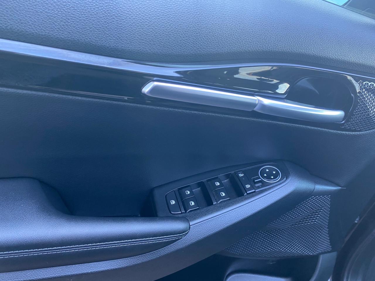 2025 Kia Seltos EX 4dr All-Wheel Drive Photo