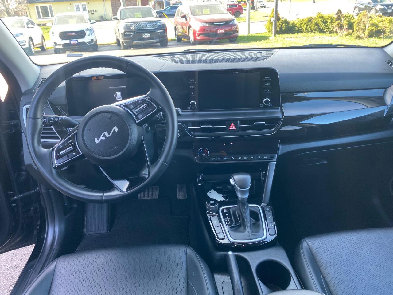 2025 Kia Seltos EX 4dr All-Wheel Drive Photo