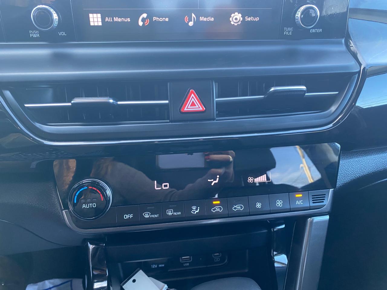 2025 Kia Seltos EX 4dr All-Wheel Drive Photo