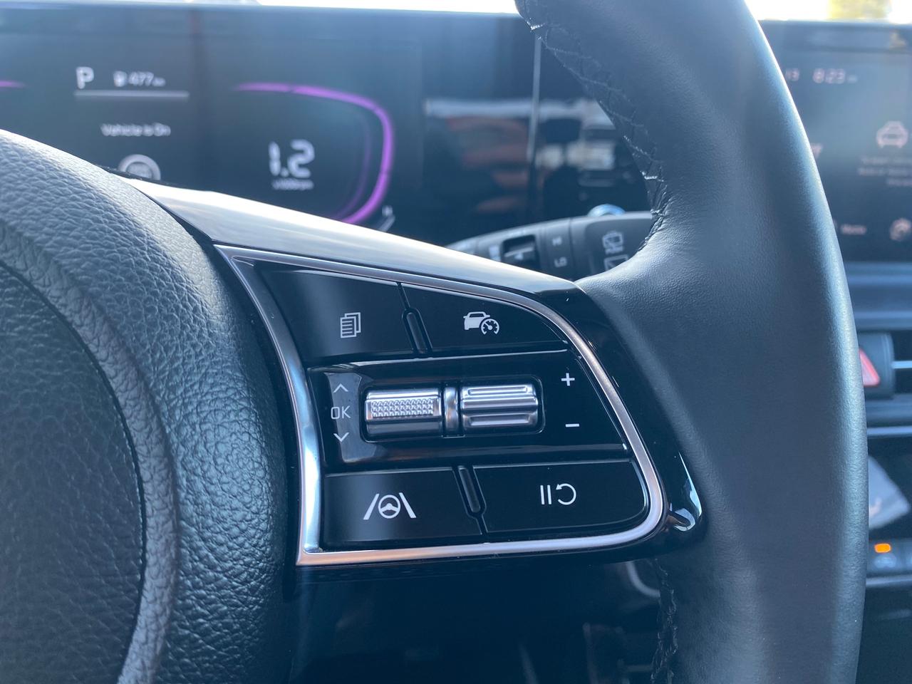 2025 Kia Seltos EX 4dr All-Wheel Drive Photo