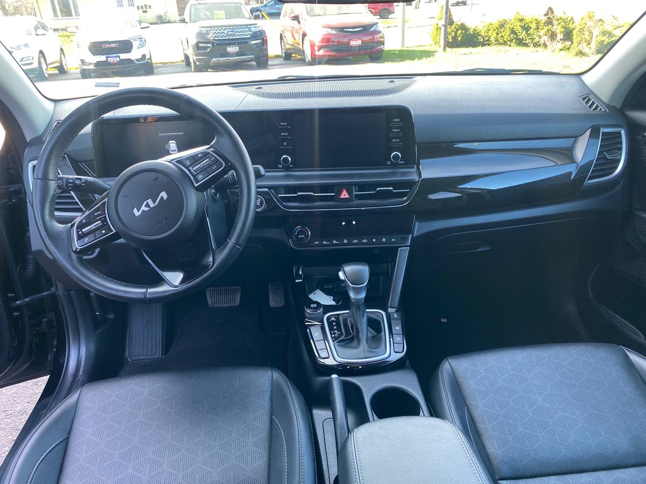 2025 Kia Seltos EX 4dr All-Wheel Drive Photo