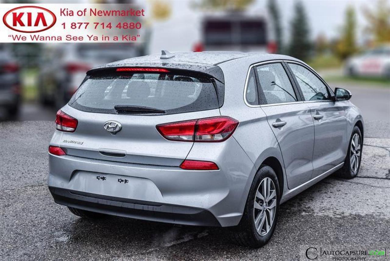 2019 Hyundai Elantra GT Preferred (A6) 4dr Hatchback Photo4