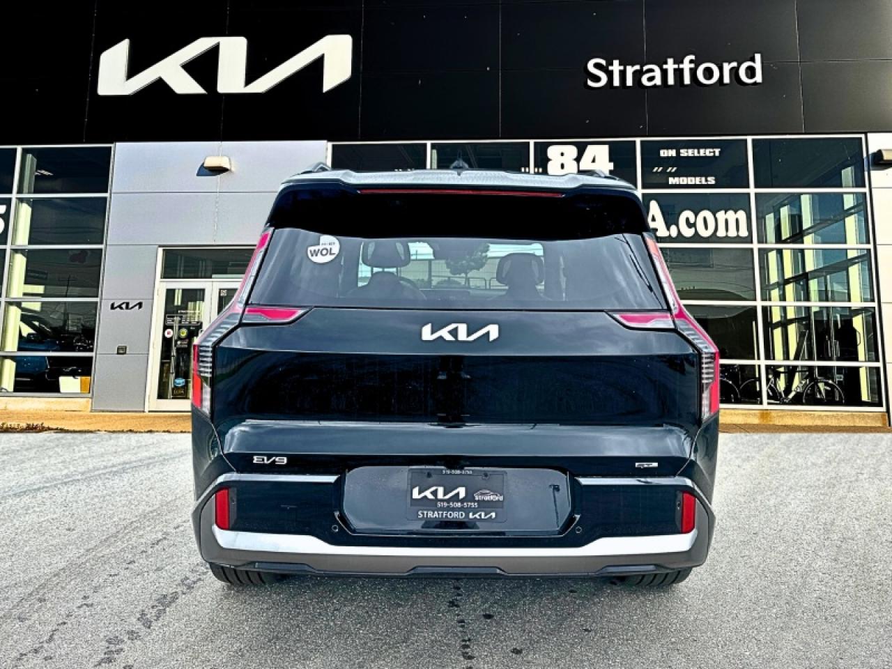 2026 Kia EV9 W/PREMIUM PACKAGE Photo3