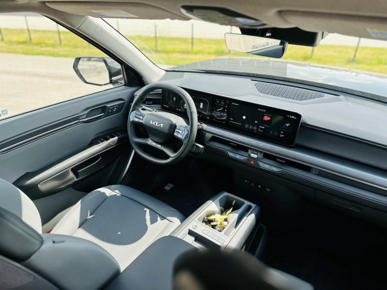 2026 Kia EV9 W/PREMIUM PACKAGE Photo