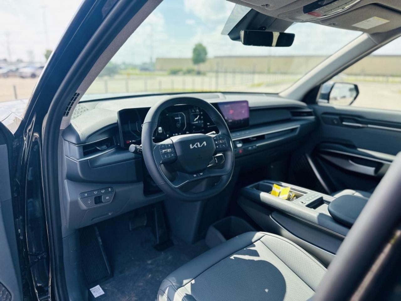 2026 Kia EV9 W/PREMIUM PACKAGE Photo