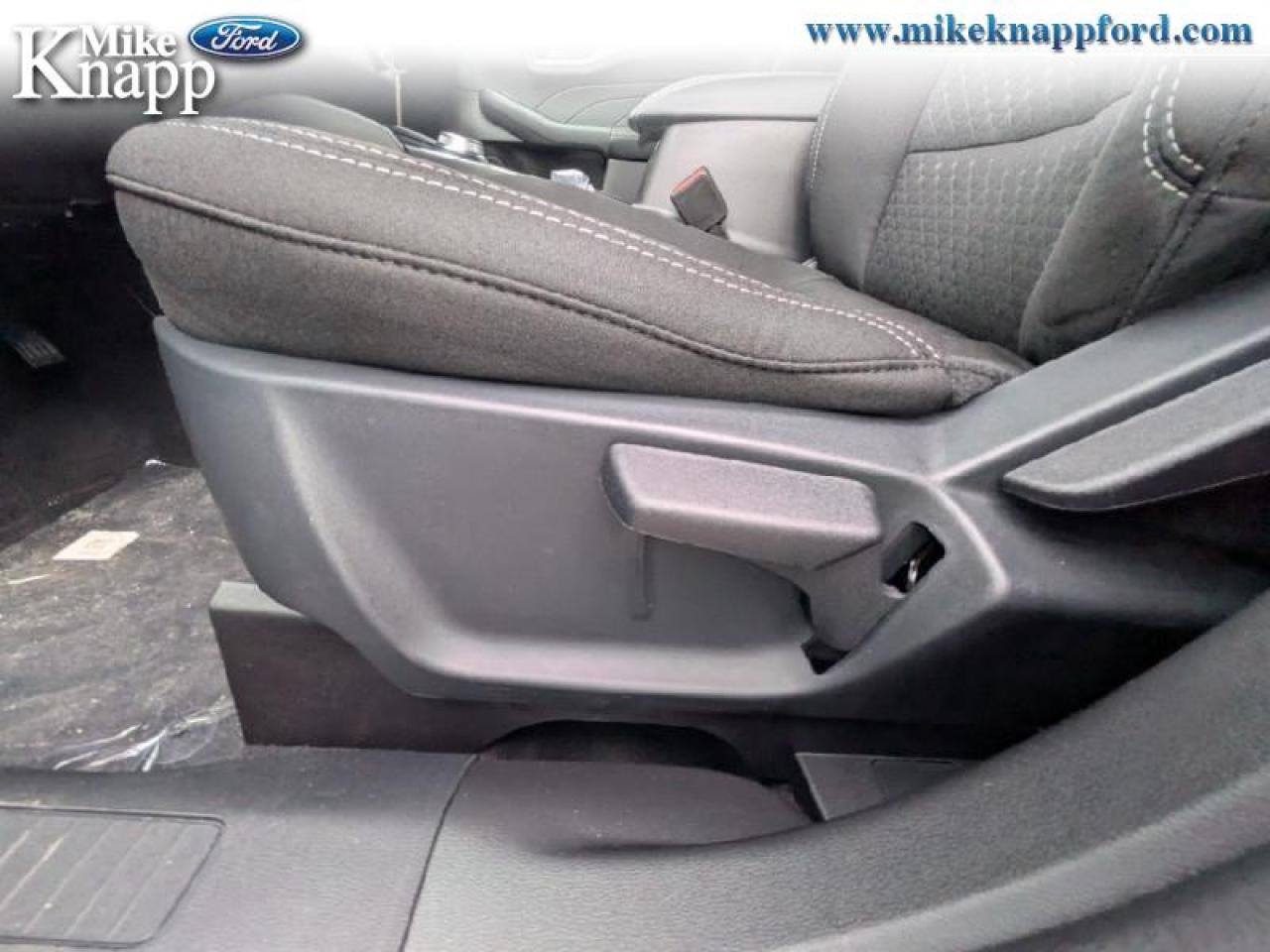 2025 Ford Escape Active Photo