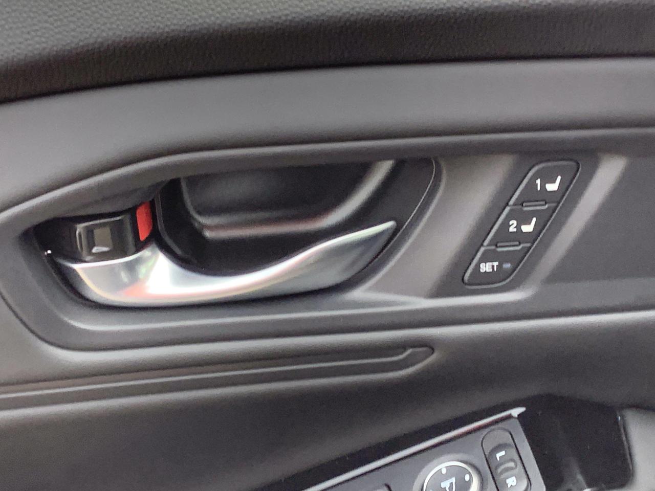 2025 Honda Accord Hybrid Touring 4dr Sedan Photo