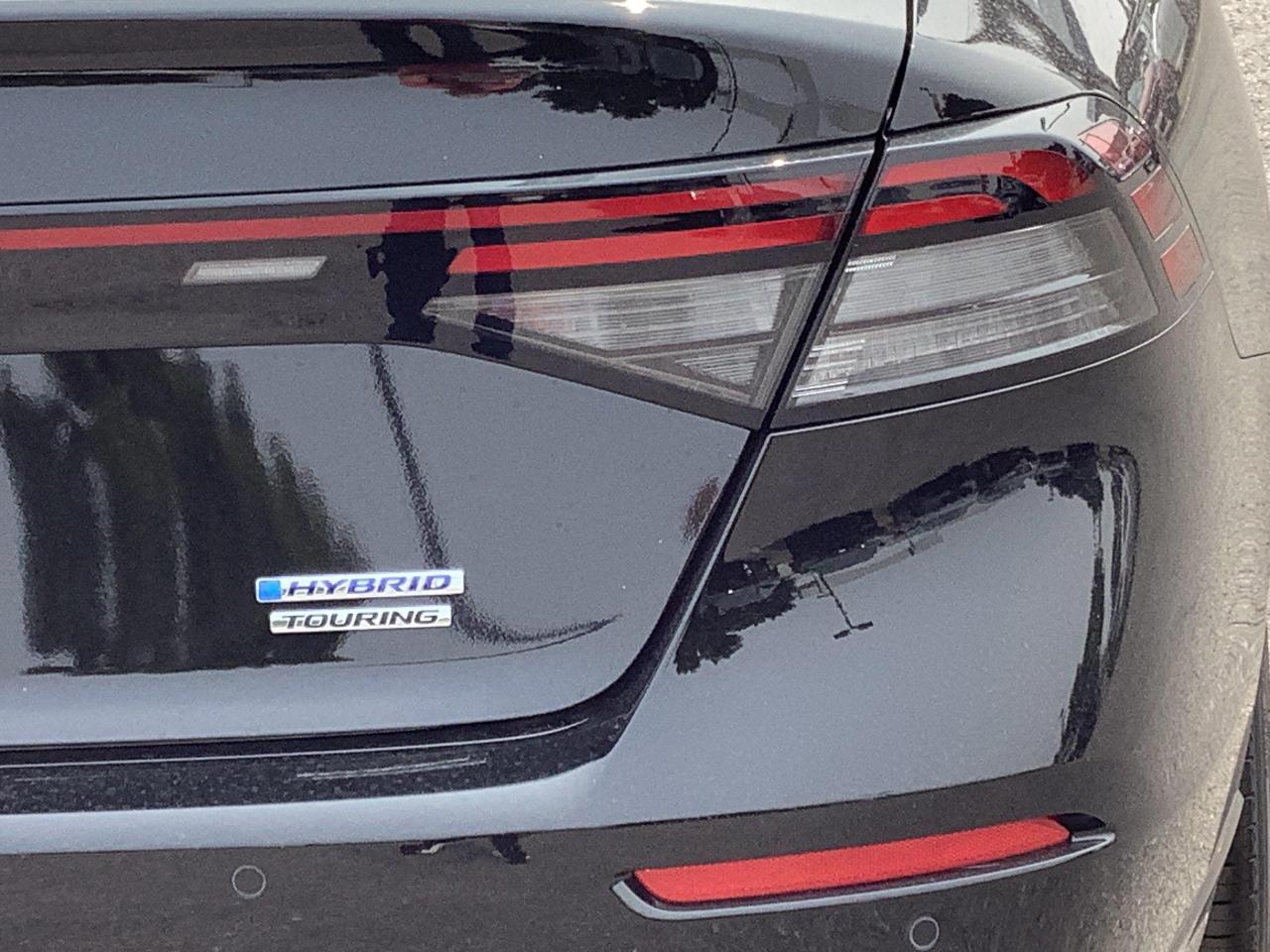 2025 Honda Accord Hybrid Touring 4dr Sedan Photo