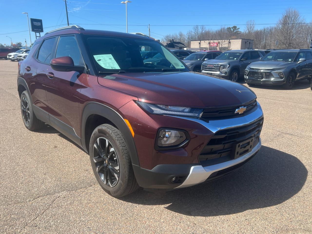 2023 Chevrolet TrailBlazer LT All-Wheel Drive Photo3