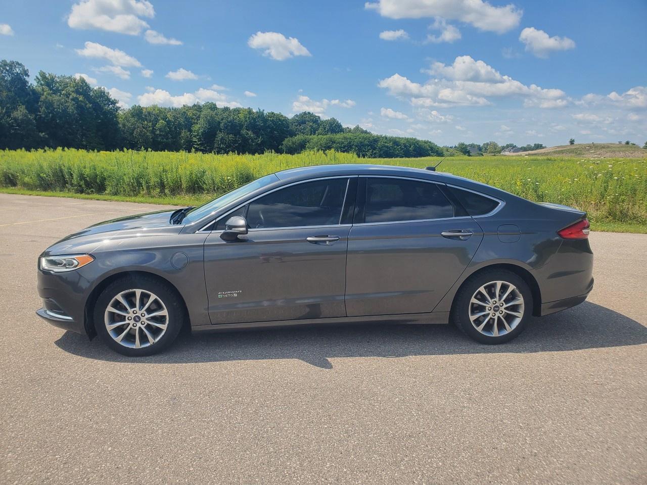 2018 Ford Fusion Energi SE FWD Photo