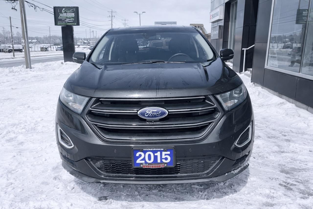 2015 Ford Edge Sport 4dr All-wheel Drive Photo3