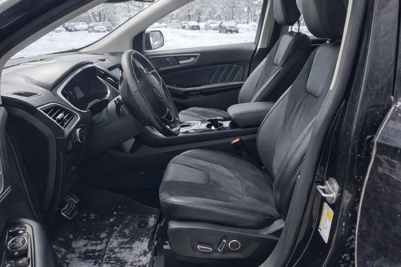 2015 Ford Edge Sport 4dr All-wheel Drive Photo