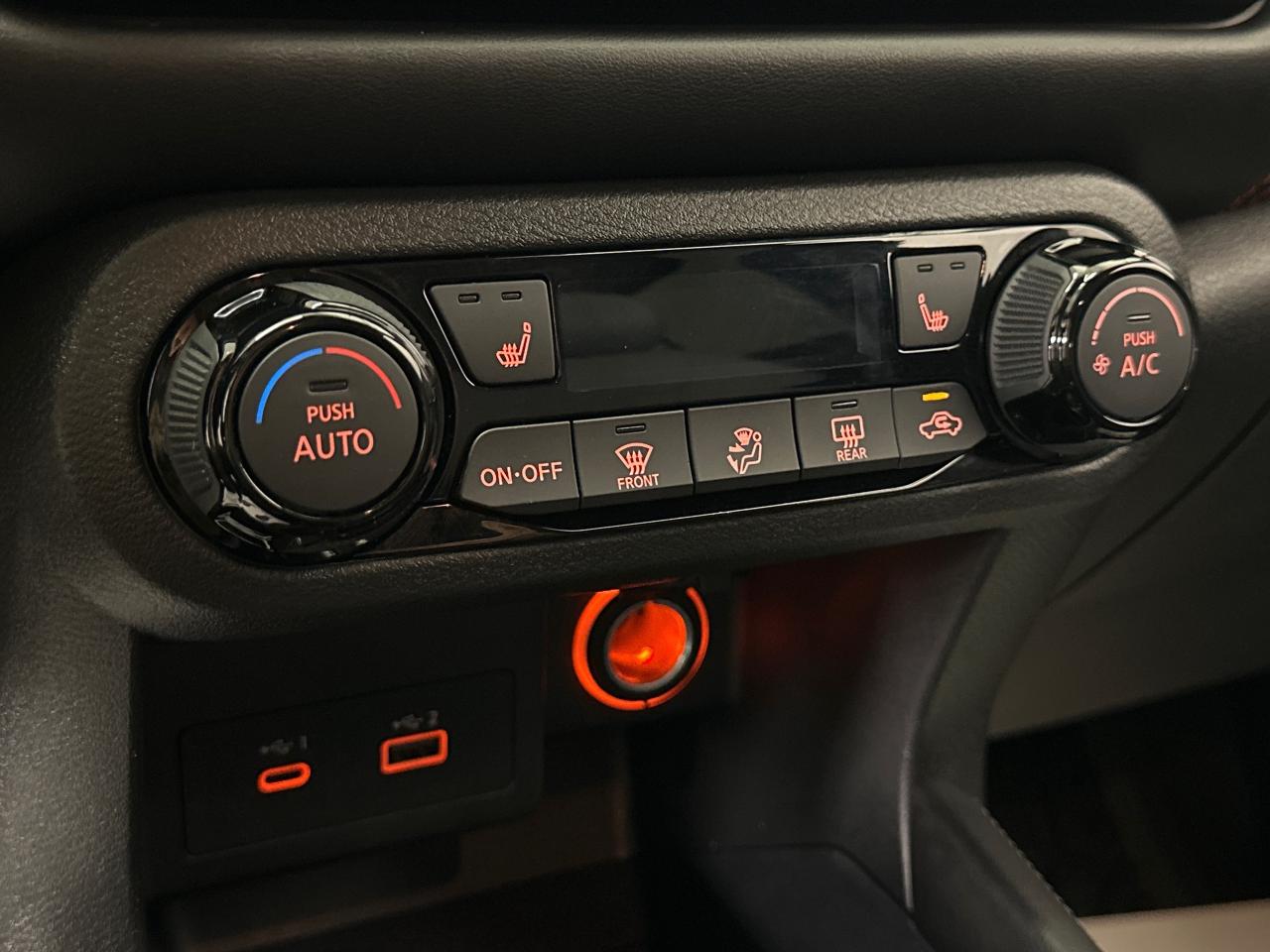 2023 Nissan Kicks SR 4dr Front-Wheel Drive Photo