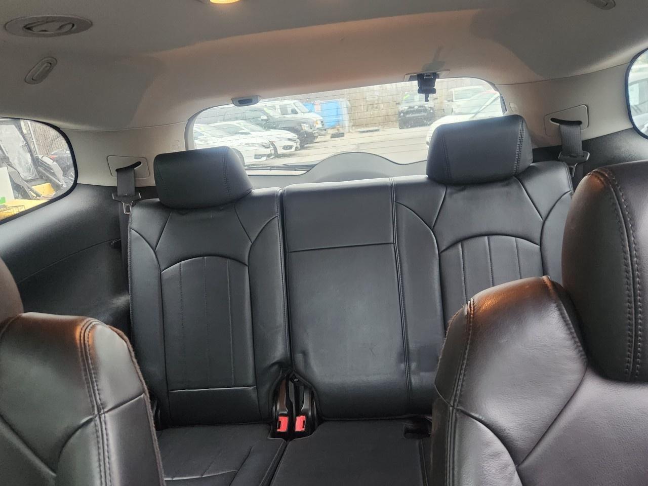 2009 Buick Enclave FWD 4dr CXL Photo