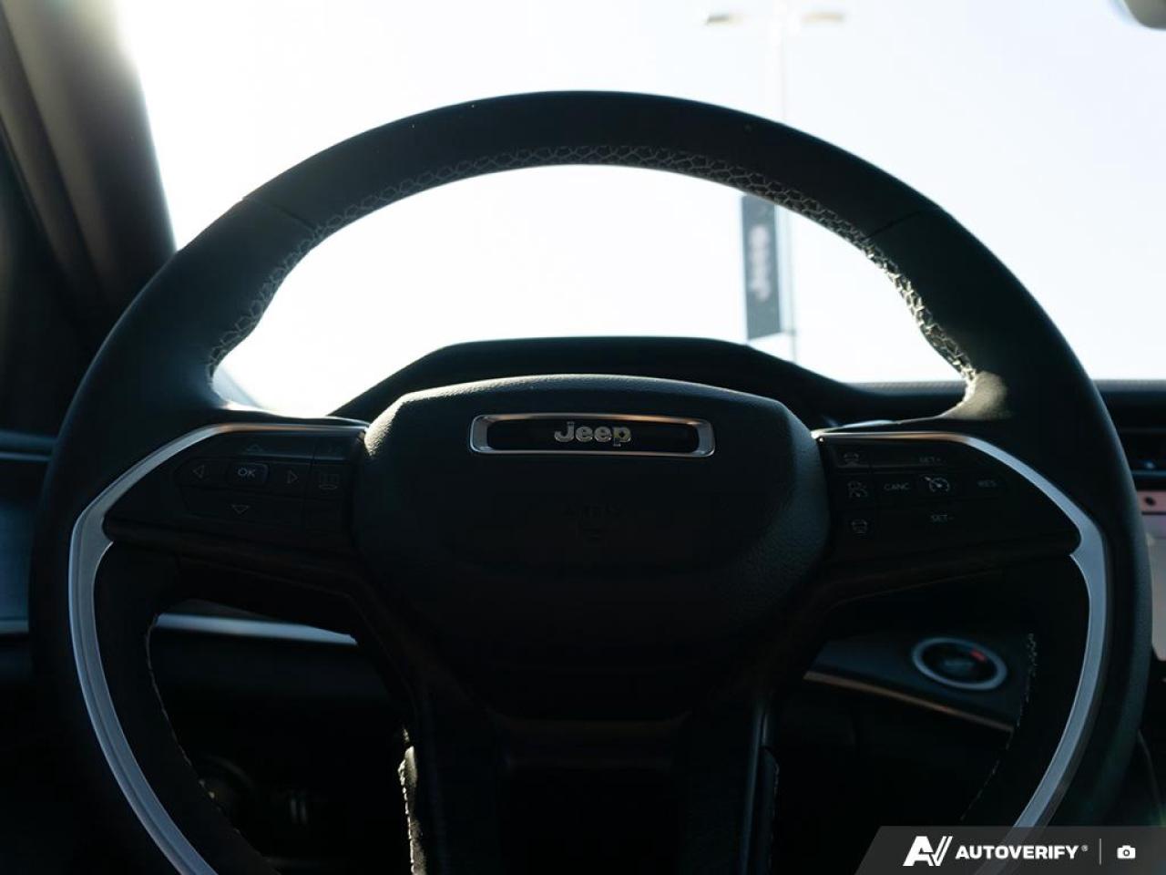 2025 Jeep Grand Cherokee L Limited 4dr 4x4 Photo