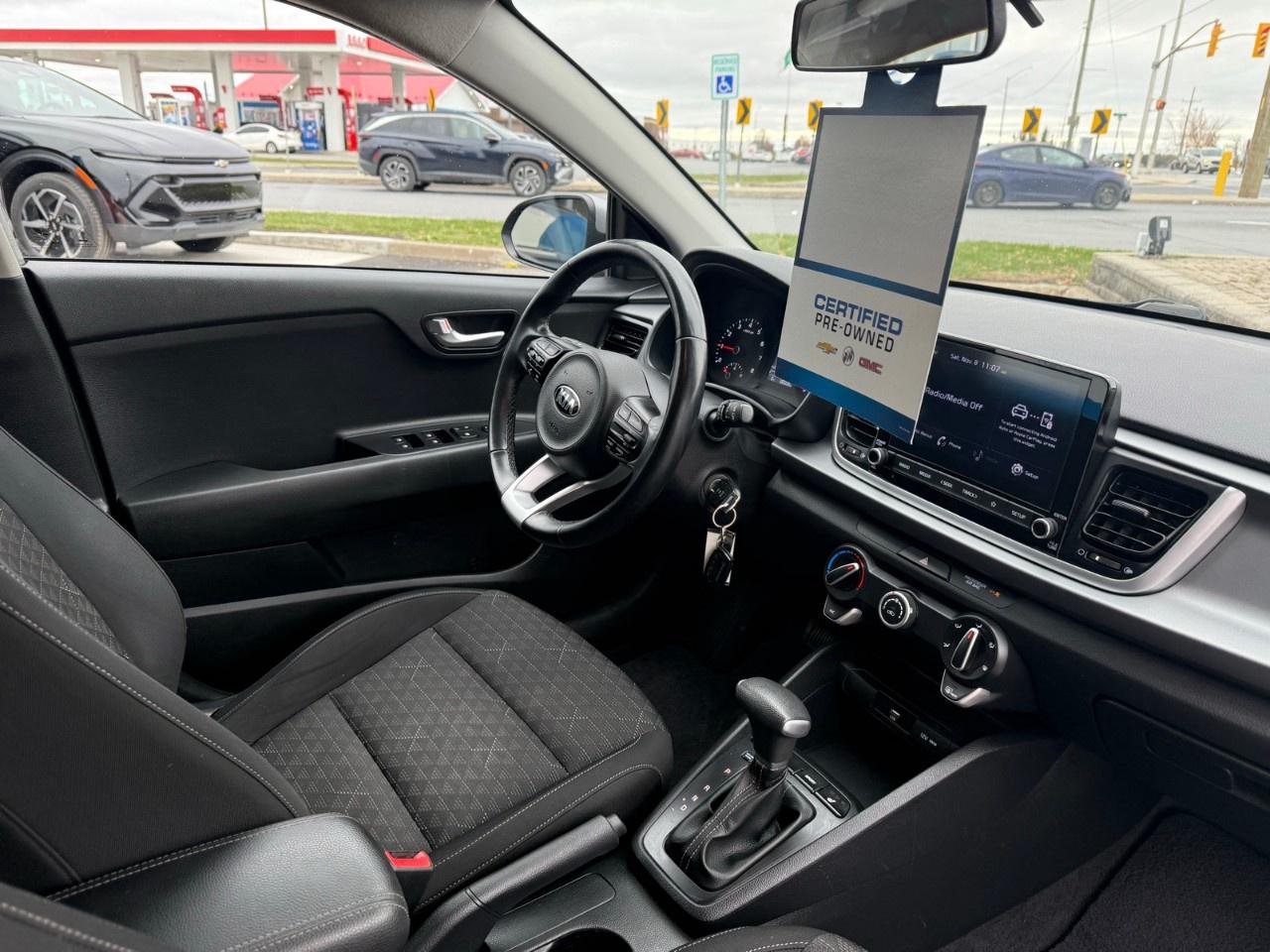 2021 Kia Rio 5-door  Photo