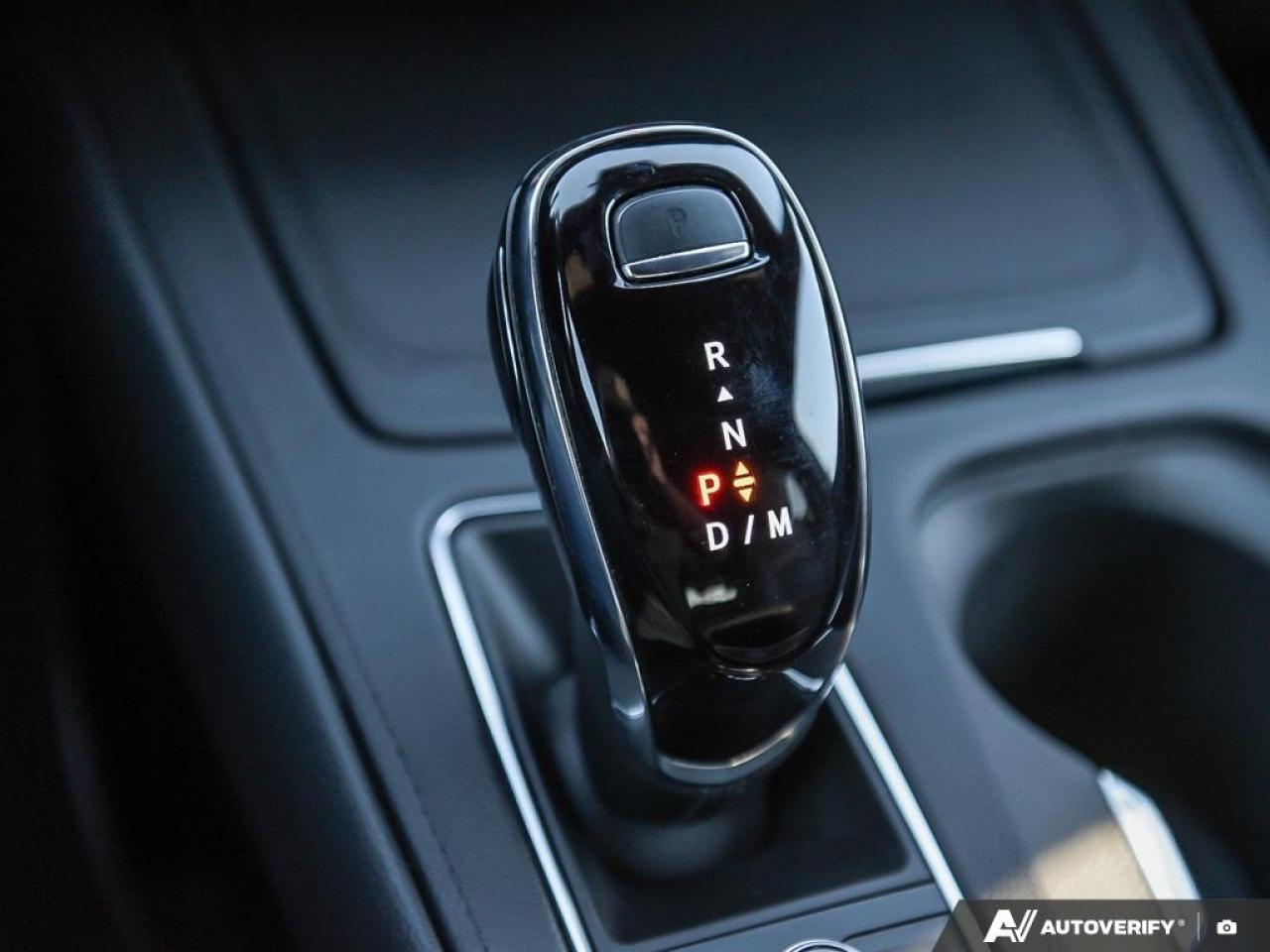 2024 Cadillac XT4 Premium Luxury Photo