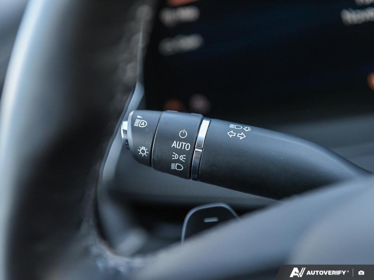 2024 Cadillac XT4 Premium Luxury Photo