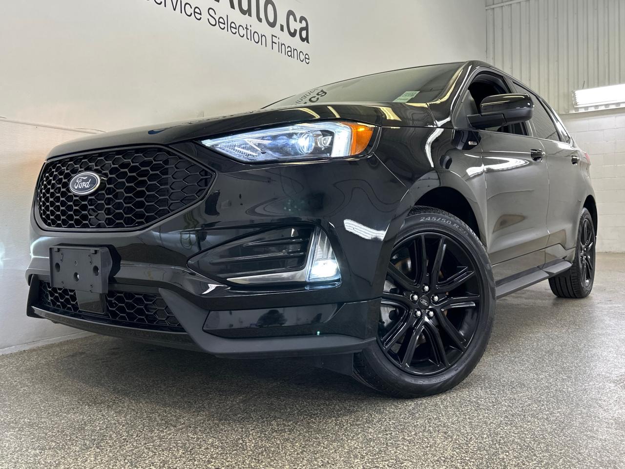 2024 Ford Edge ST Line 4dr All-Wheel Drive Photo3