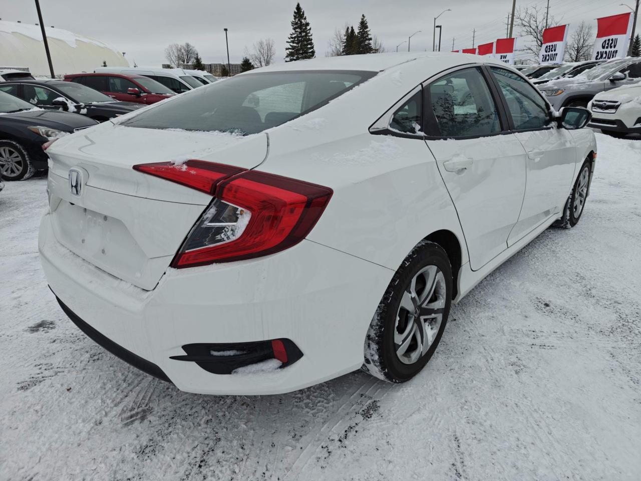 2017 Honda Civic LX (M6) 4dr Sedan Photo