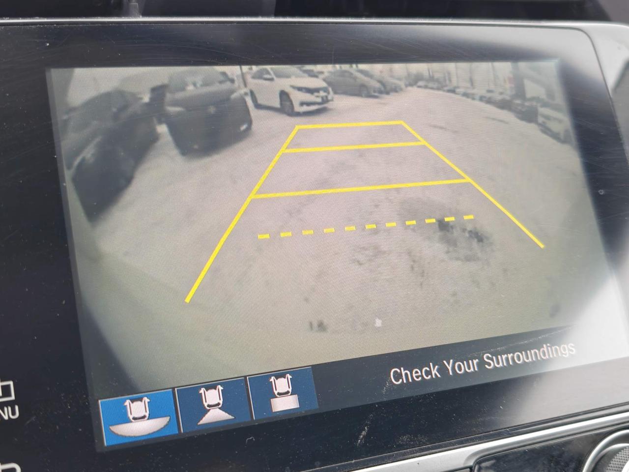 2017 Honda Civic LX (M6) 4dr Sedan Photo