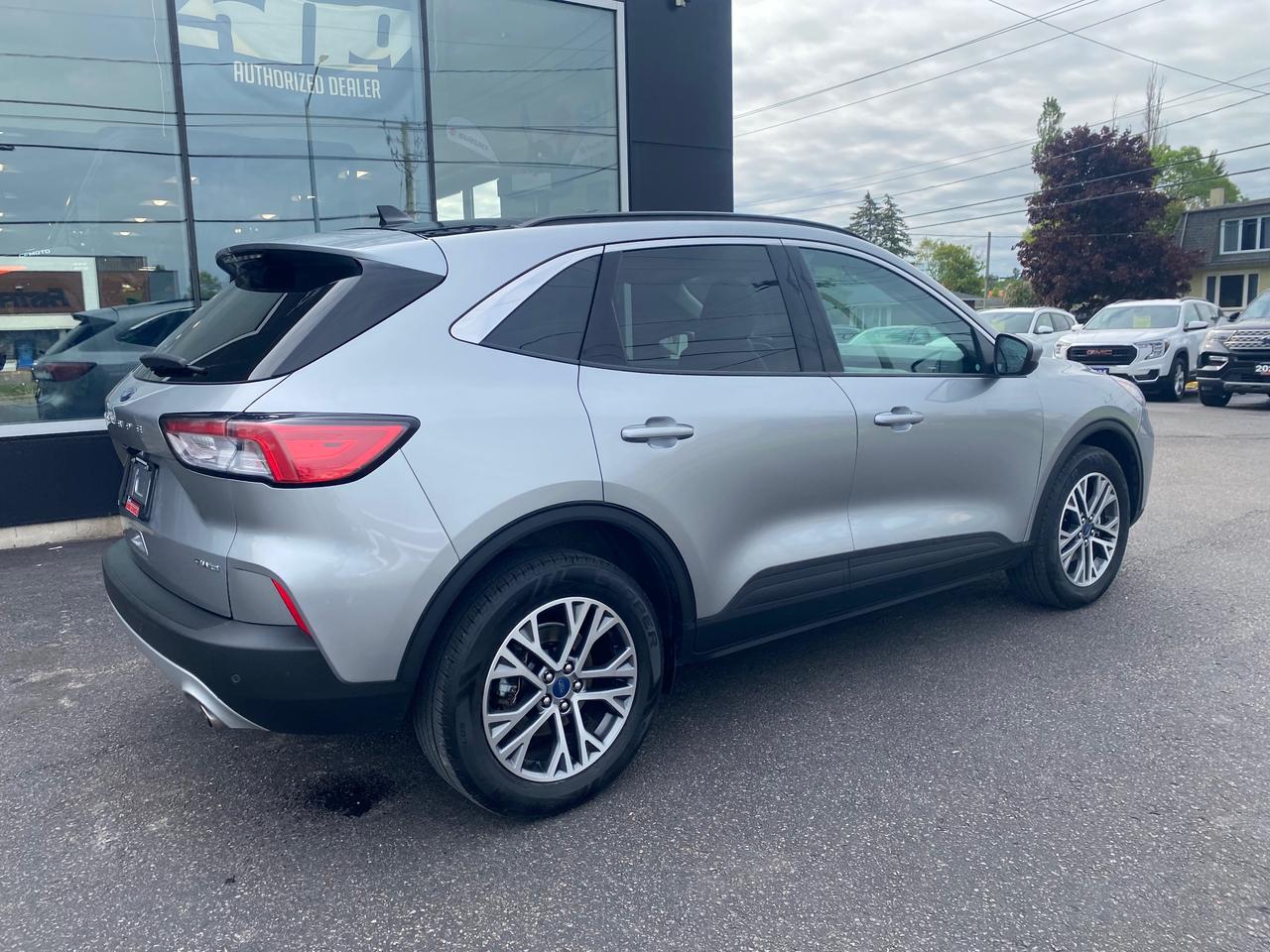 2022 Ford Escape SEL 4dr All-Wheel Drive Photo