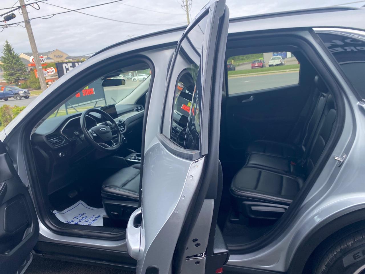 2022 Ford Escape SEL 4dr All-Wheel Drive Photo