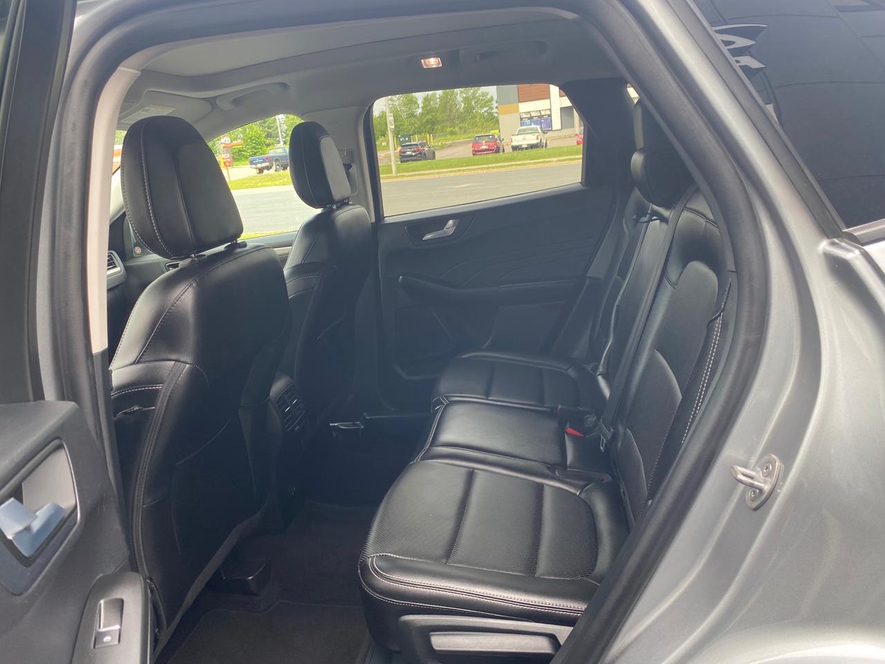 2022 Ford Escape SEL 4dr All-Wheel Drive Photo
