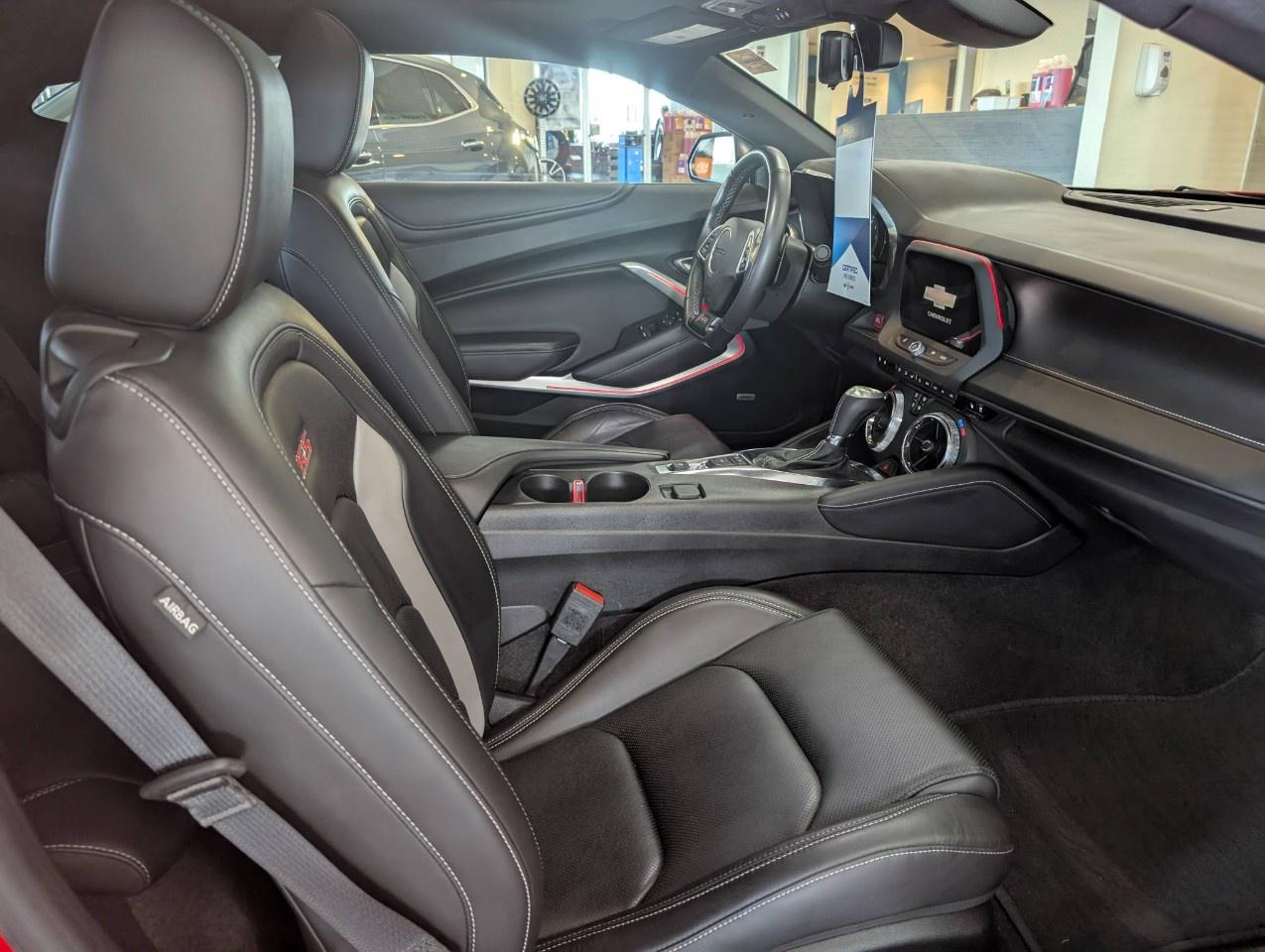 2021 Chevrolet Camaro 2dr Coupe 2SS Photo