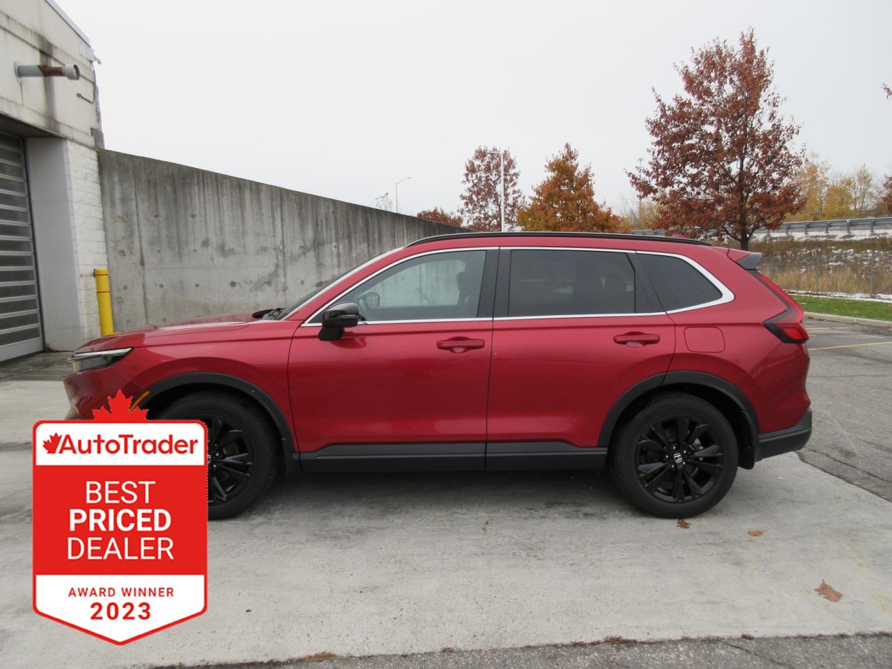 2023 Honda CR-V Hybrid Touring 4dr All-Wheel Drive Photo