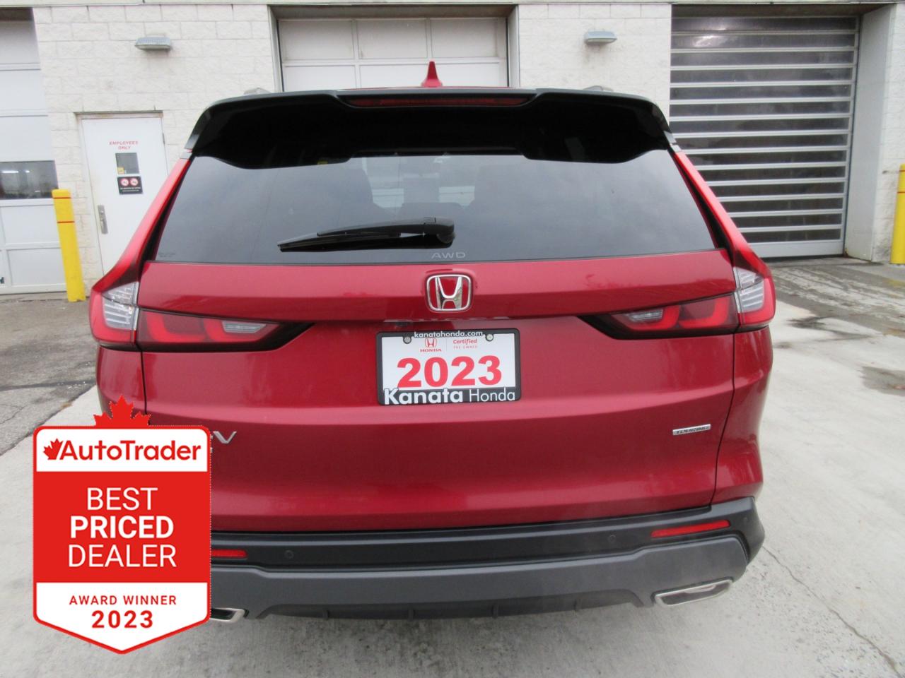 2023 Honda CR-V Hybrid Touring 4dr All-Wheel Drive Photo