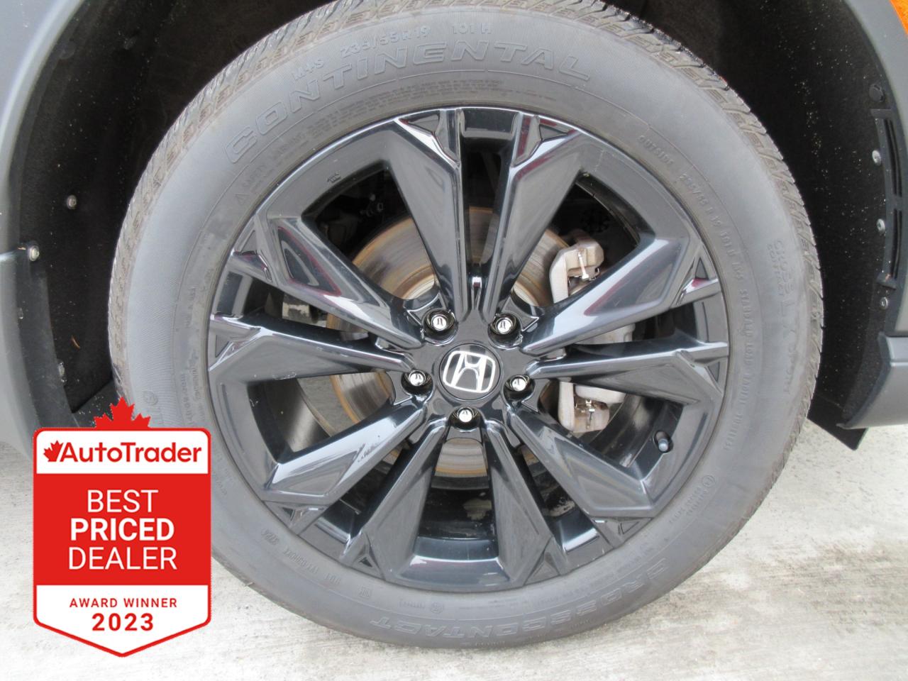 2023 Honda CR-V Hybrid Touring 4dr All-Wheel Drive Photo