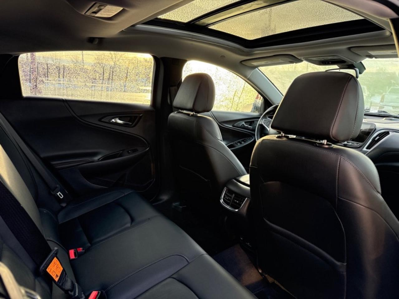 2017 Chevrolet Malibu LT Photo