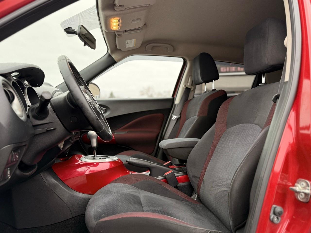 2014 Nissan Juke 5dr Wgn CVT SV AWD Photo