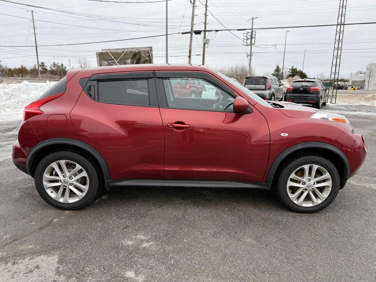2014 Nissan Juke 5dr Wgn CVT SV AWD Photo