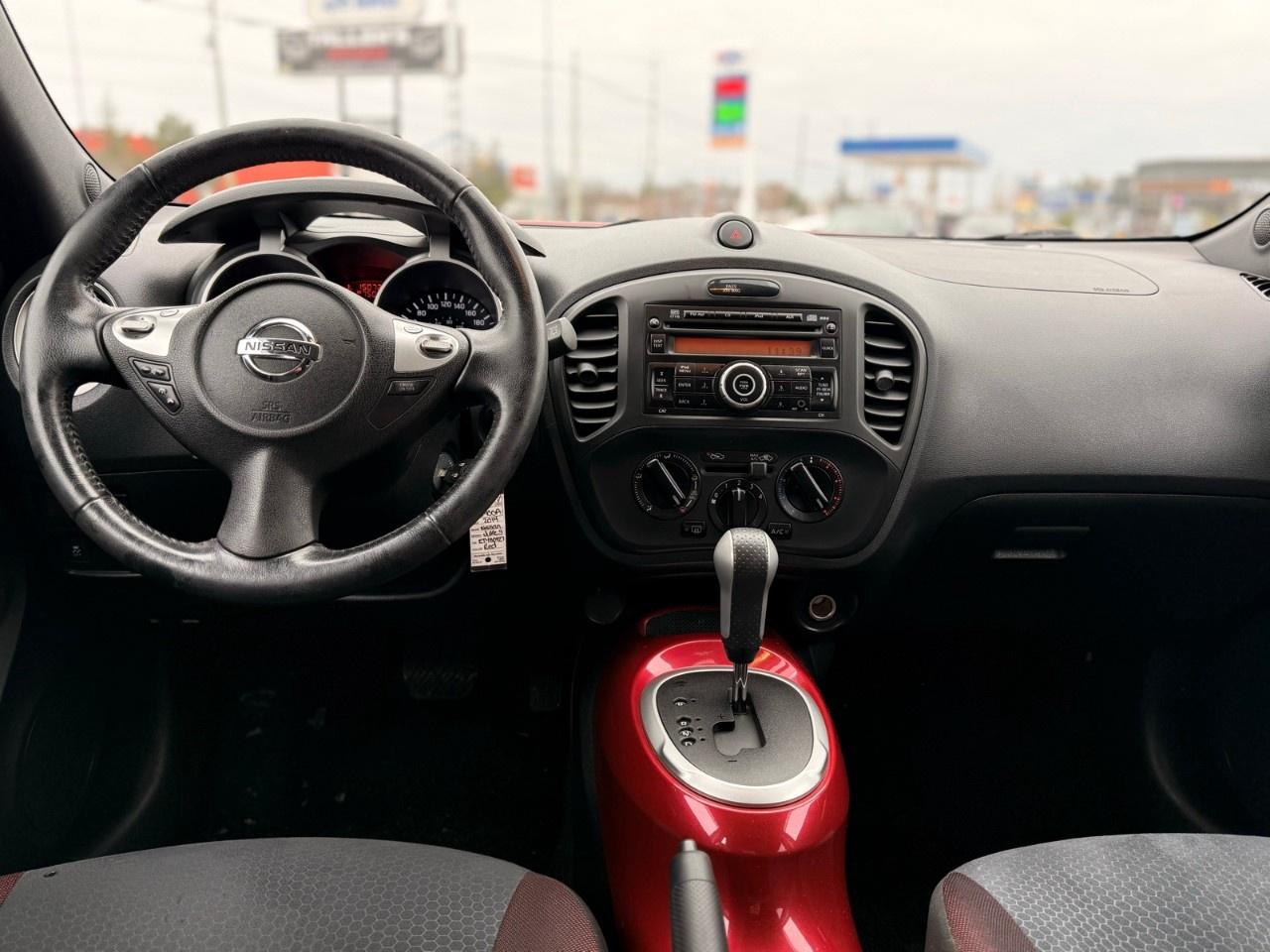 2014 Nissan Juke 5dr Wgn CVT SV AWD Photo