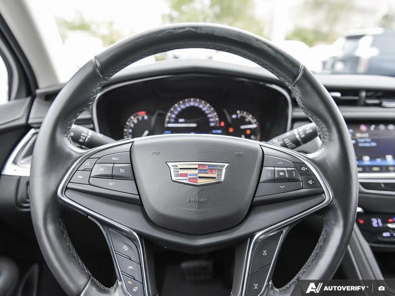 2019 Cadillac XT5 Luxury AWD Photo